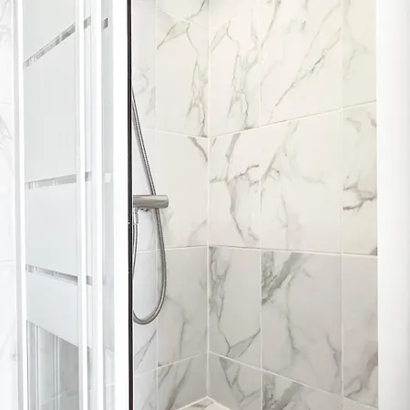 Stylish Duplex In Front Of Buttes-chaumont Apartment Paris