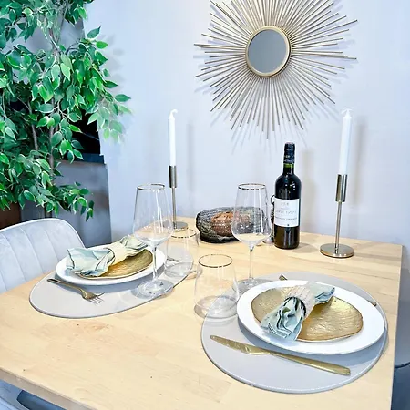 Apartment Stylish Duplex In Front Of Buttes-chaumont *